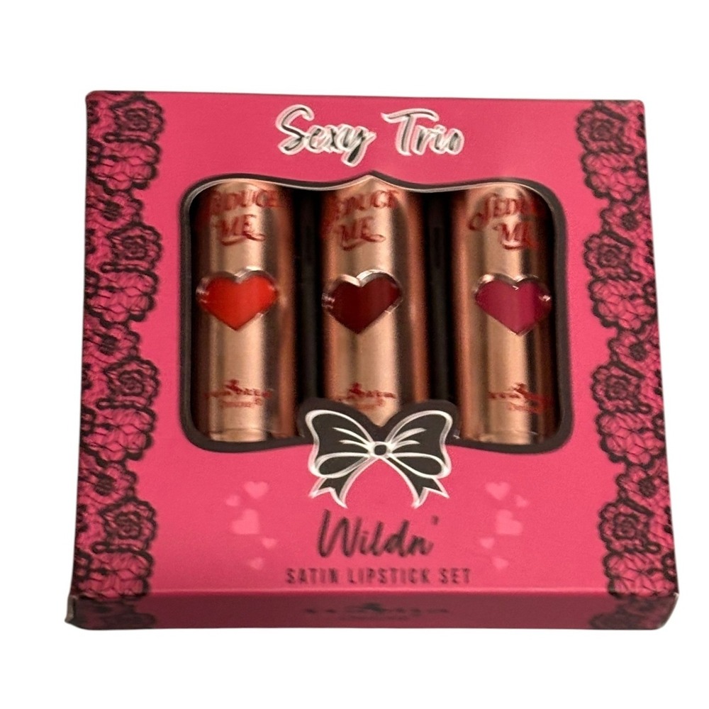 Italia Deluxe Sexy Trio Wildn Satin Lipstick Set Red Pink-New in Box